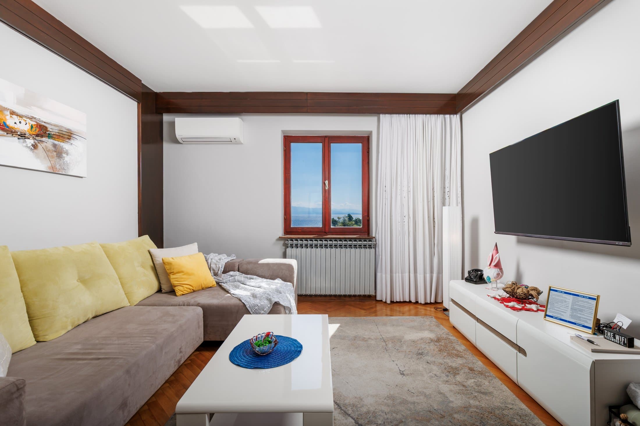 Living Room 5